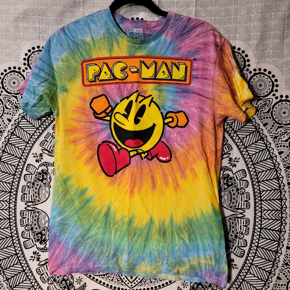Small vintage tie dye Pac-Man